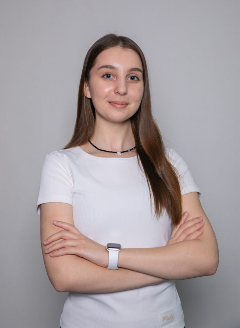 Тихонова Анна Максимовна